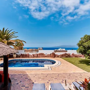  Villa Villas Anais